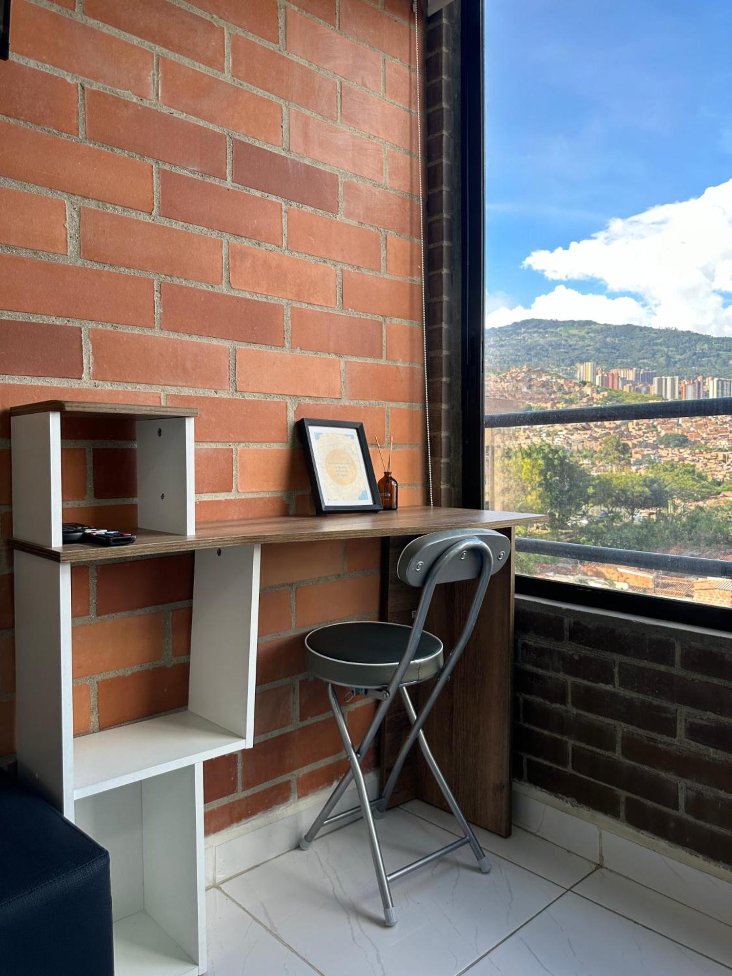 Privados Y Extraordinarios En * Medellin