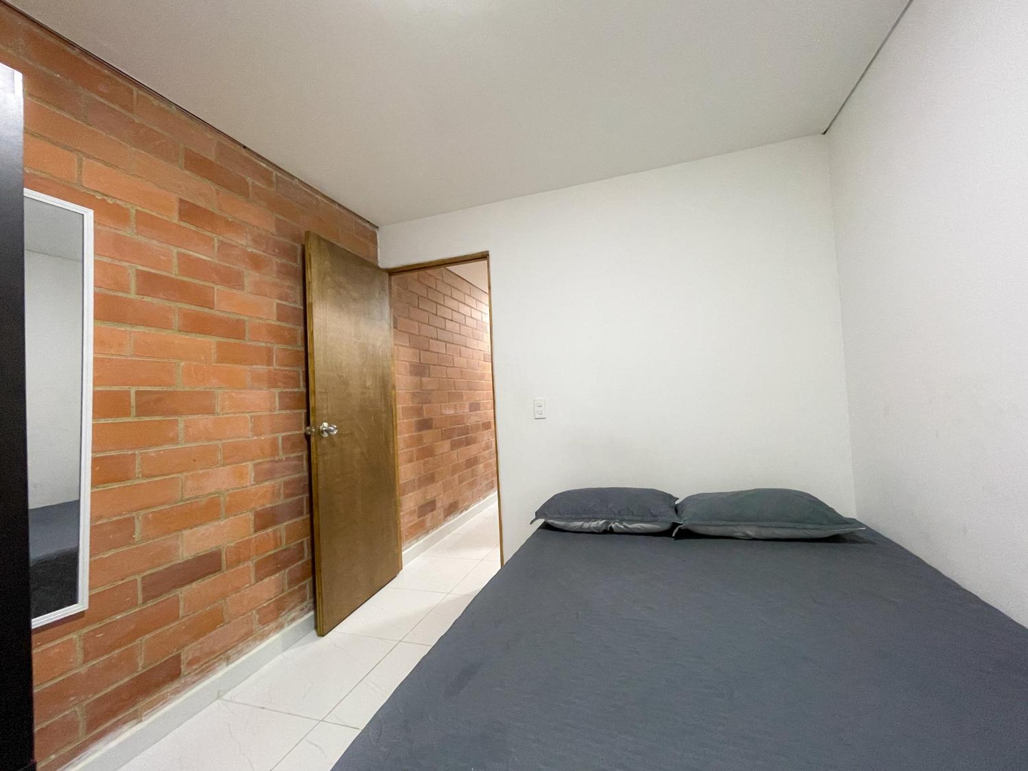 Privados Y Extraordinarios En * Medellin