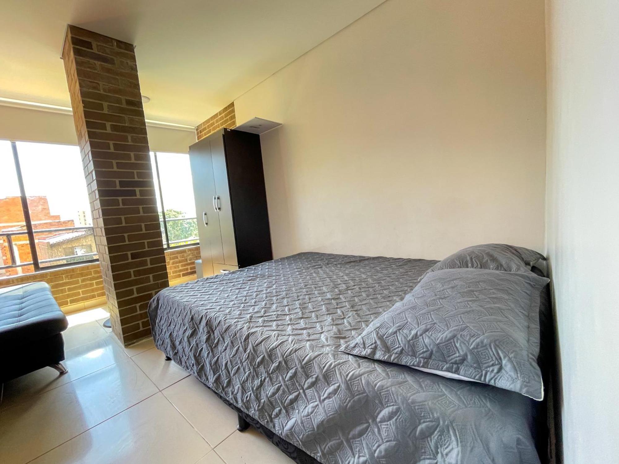 Privados Y Extraordinarios En * Medellin